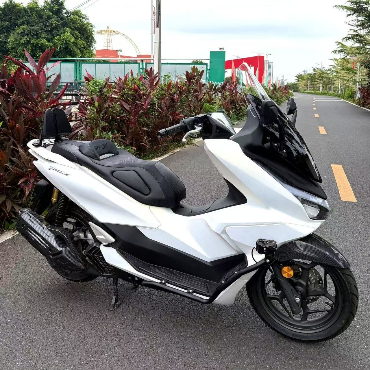 Compatible with HONDA PCX160 Seat Modification Assembly, Motorcycle Seat Cover Waterproof Shockproof Breathable Seat Cushion