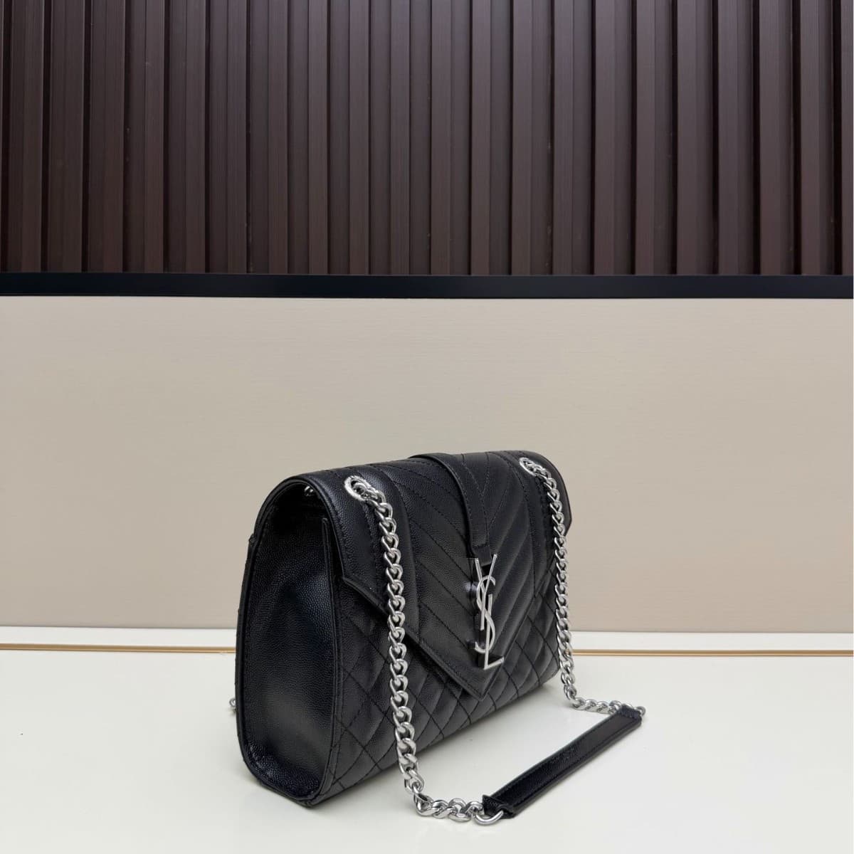 Luxury women's bag woc caviar envelope bag postman bag pleated hobo bag flip chain messenger bag