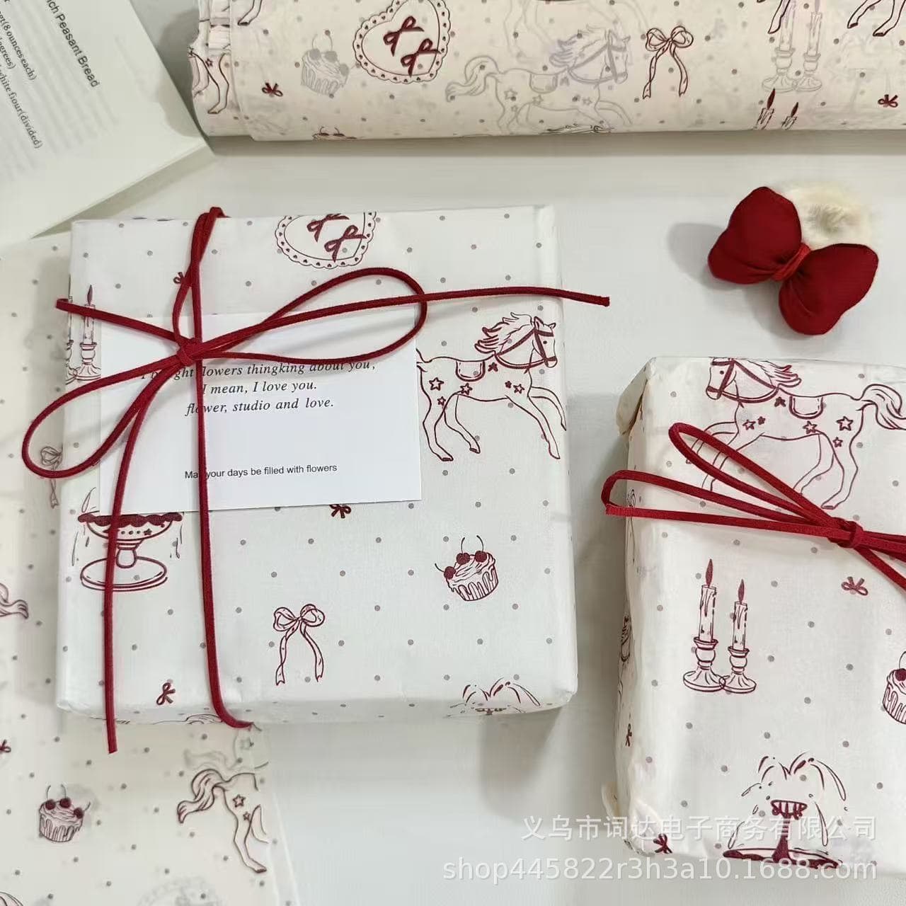Ins blogger same retro pony print wrapping paper holiday gift wrapping card shipping gift wrapping paper