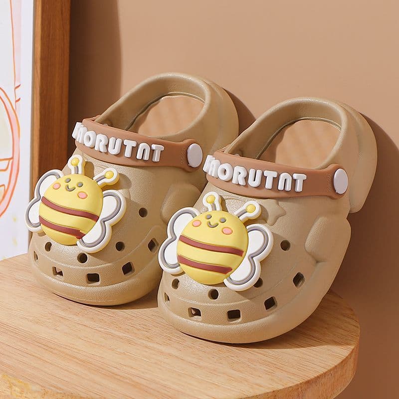 Croc shoes slippers for children 6 to 12 years old boys summer cartoon cute non-slip indoor bathing soft bottom slippers