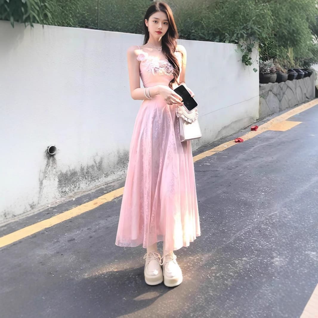 French sweet pure desire three-dimensional flower mesh suspender dress 2025 spring and summer new style waist slimming fairy skirt