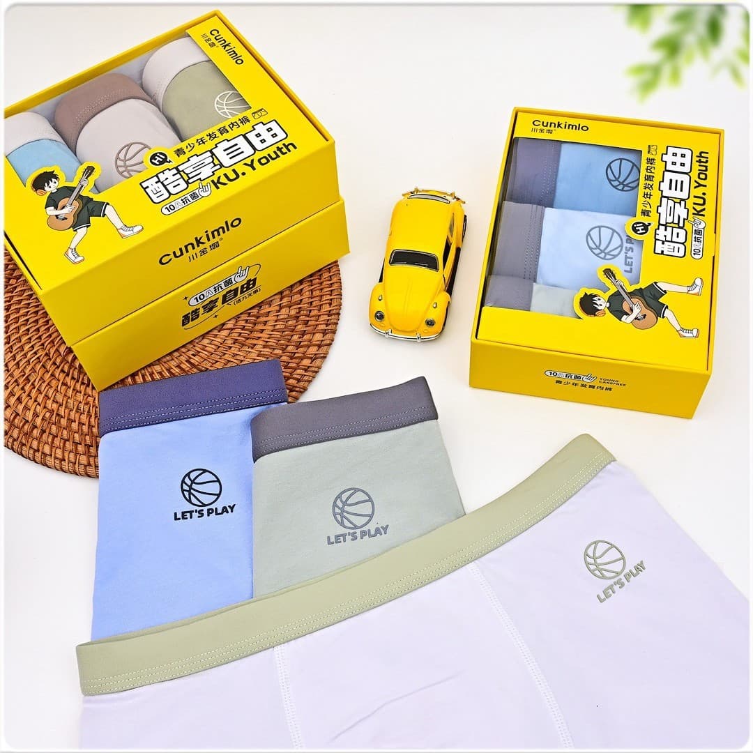 Teen Boys' Boxer Briefs for Middle and High School Students, Cotton Four-Corner Shorts