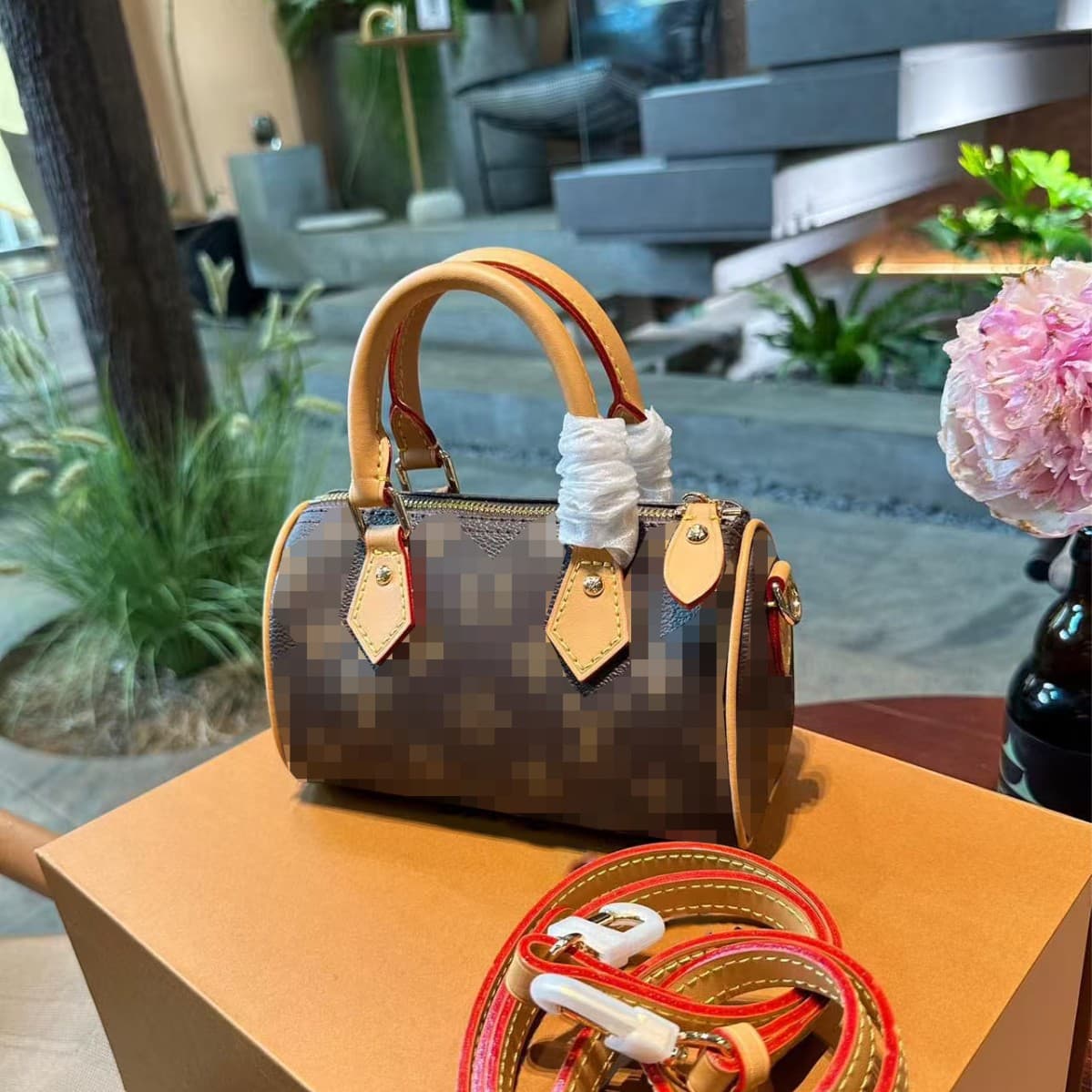 L Home Mini Pillow Bag Women's Fashion Monogram Shoulder Bag Crossbody Bag Handbag Wide Strap Versatile Portable Tote