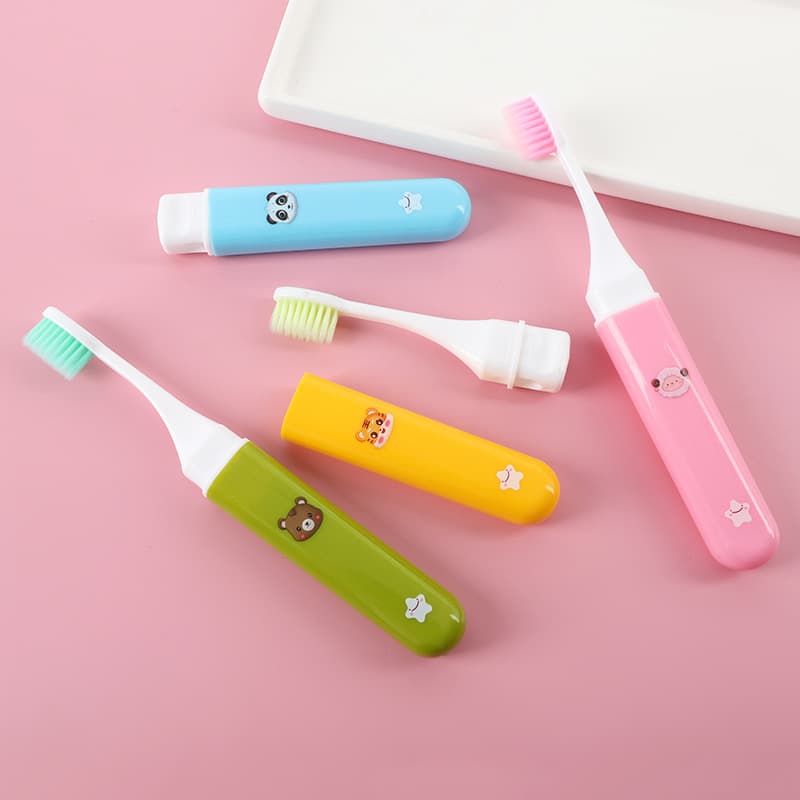 Portable Foldable Toothbrush for Children Aged 3-12, Soft Bristle Travel-Friendly Cross-border Foldable Portable Travel Toothbrush