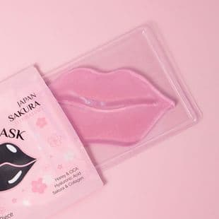 LAIKOU Sakura Lip Mask 6g Moisturizing Nourishing Elastic Lip Care English Packaging Cross-Border Lip Mask Export