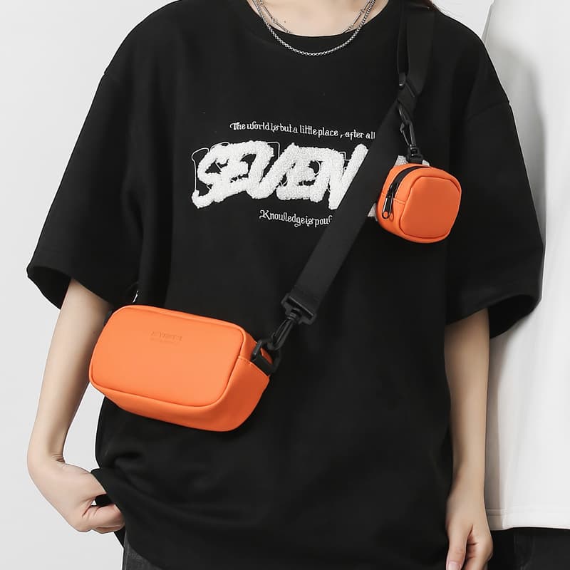 2023 Trending Women's Bag: Fashionable High-End Foreign Style Joker Niche Mini Shoulder Messenger Bag