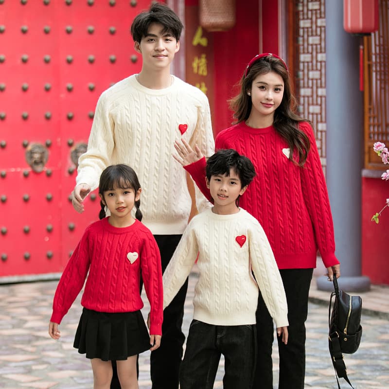 Parent-Child Mother-Son/Daughter Sweaters Family of Three 2023 Autumn/Winter New Girl's Red Cable Knit Sweater Family Set