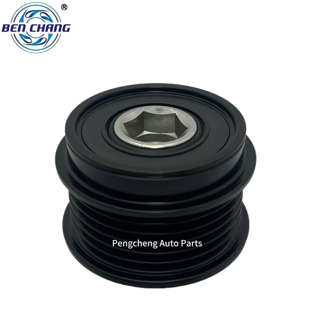 One-way pulley for automotive alternators, suitable for Toyota models 27415-0V010 and 27415-0V011.