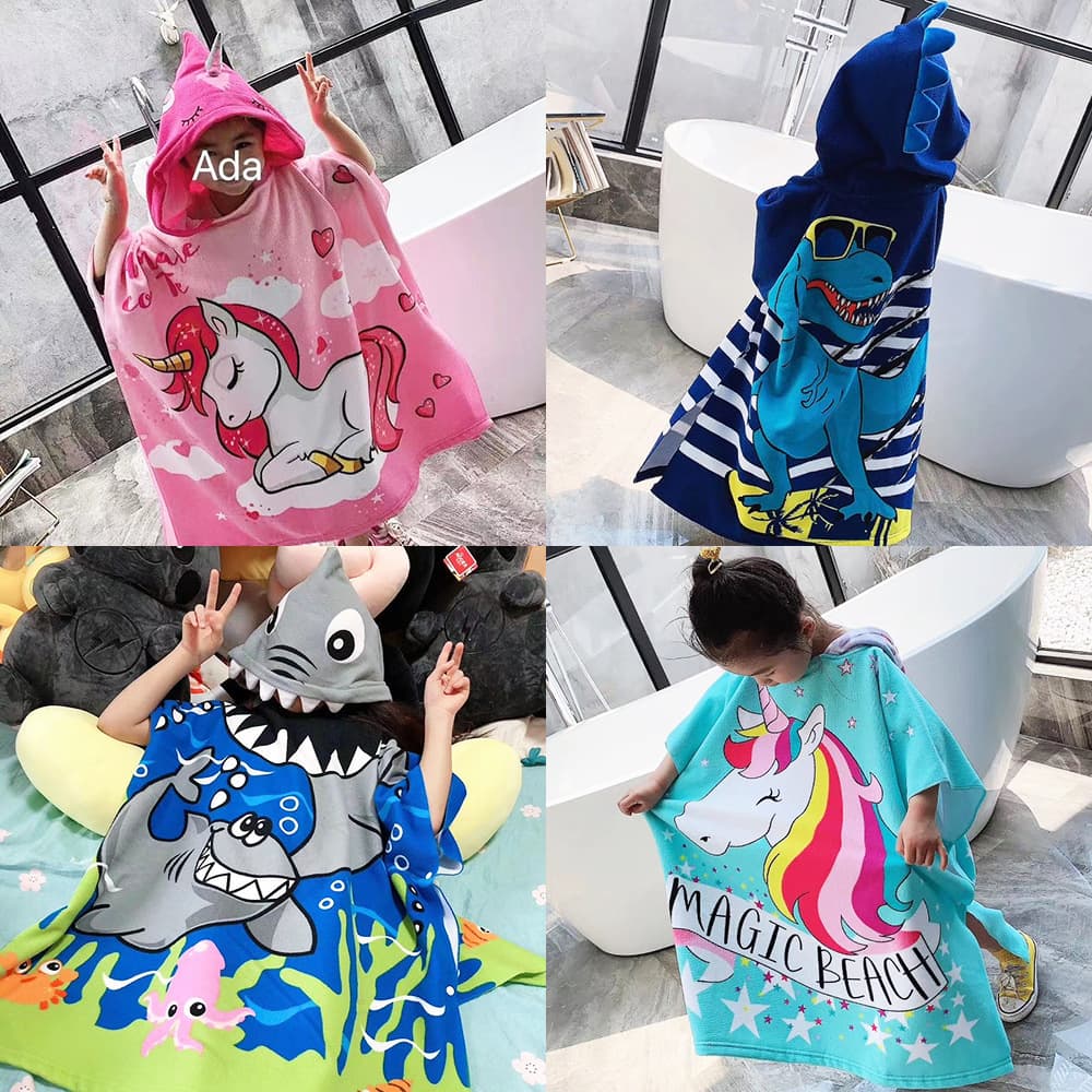 Popular Large-Sized Children's Bath Towel Cape with Active Print, Hooded Bathrobe, Absorbent and Quick-Drying Wearable Bath Towel