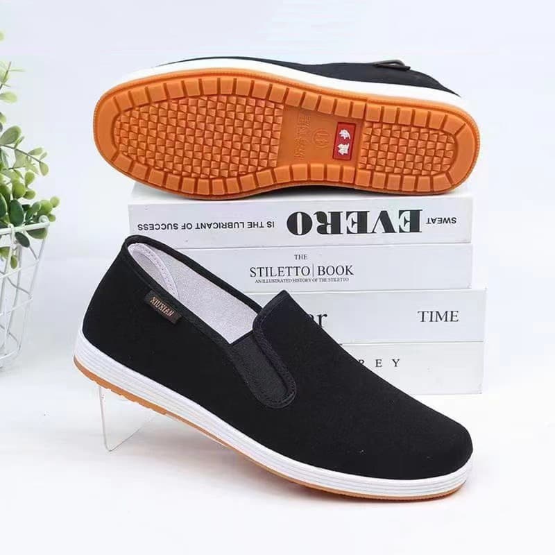 Old Beijing Cloth Shoes Men's Flat Casual Shoes Slip-On Shoes Injection Molded Tendon Sole Military Shoes Driving Work Shoes Wholesale