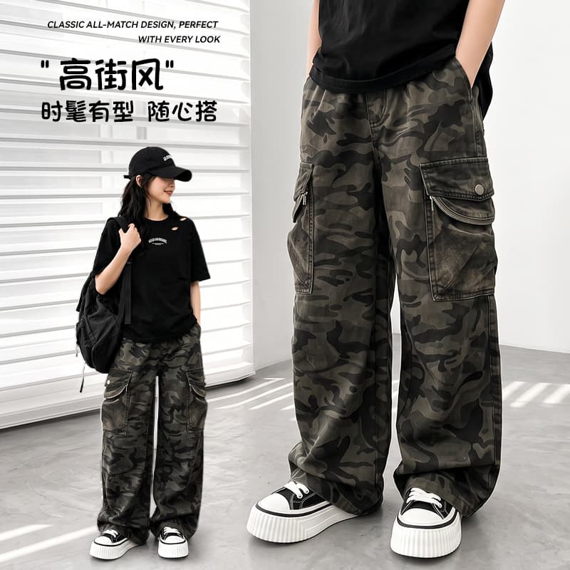 Girls' Pants Spring Autumn 2026 New Children's Stylish Super Cute Camo Casual Pants Little Girl Street Dance Cargo Pants