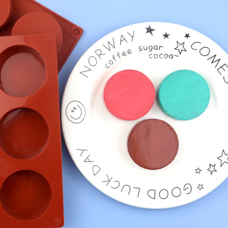 Spot Wholesale 6-Piece Small Cylindrical Silicone Cake Mold Cold Process Soap Mold Chocolate Mold Household Handmade Soap Tools