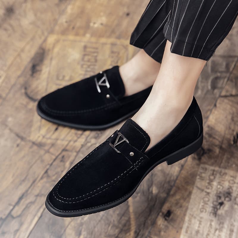 Spring Men's Tie-less Lazy Shoes Casual Pointed Leather Shoes Driving For Men Fashion Business Leather