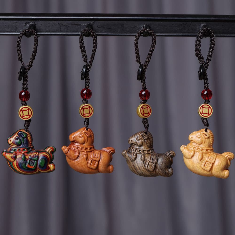 Green sandalwood Barbie rosewood boxwood carving leaping horse year mascot mobile phone chain keychain backpack decoration pendant
