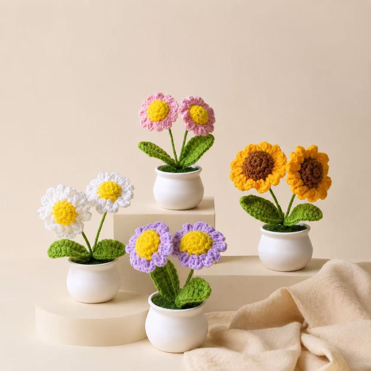 Yarn Knitted Daisy Potted Plant Hand Woven Artificial Potted Bouquet Gift Knitted Flower Gift Decorative Potted Plant