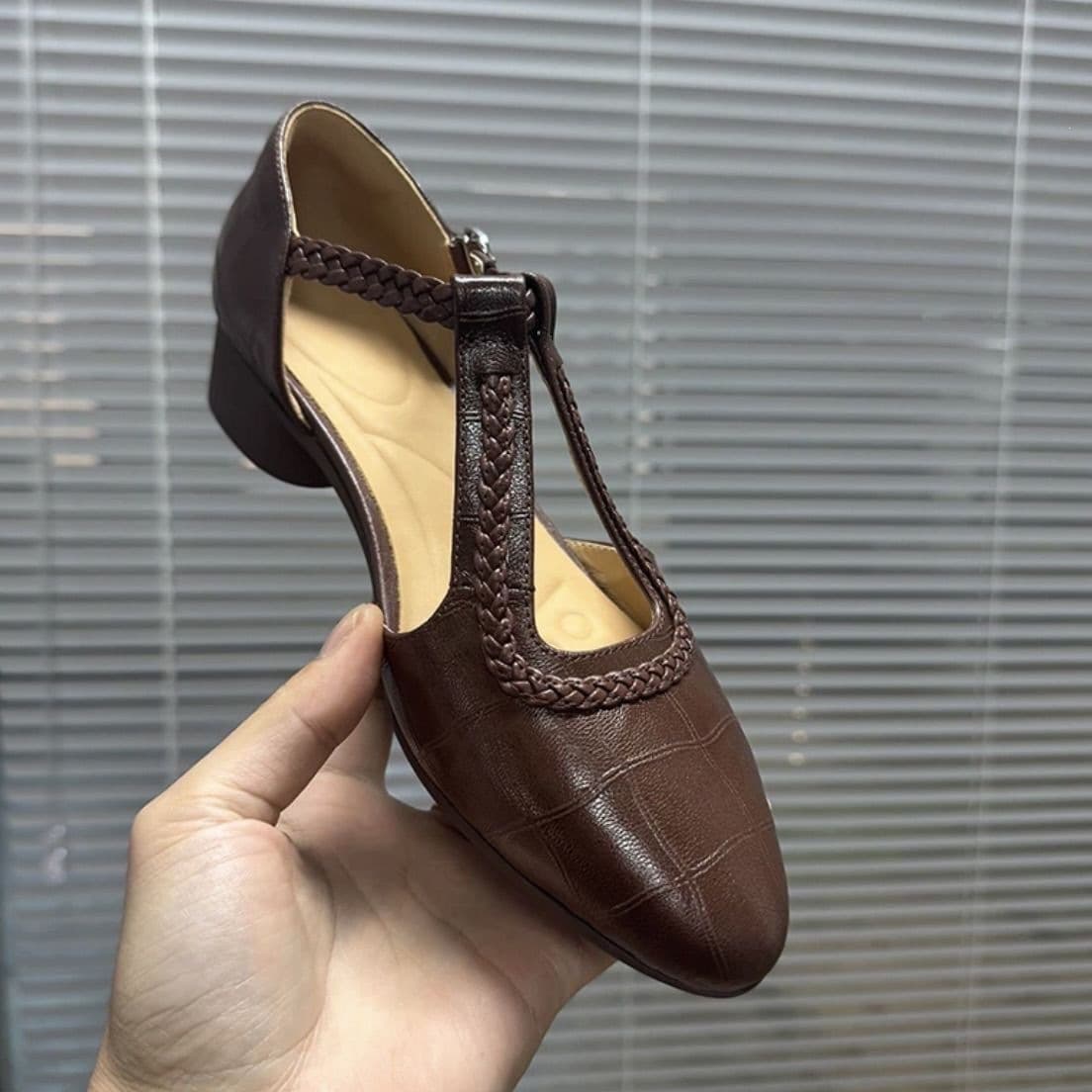 Elegant New Style Woven Block Heel Open-Toe Sandals with Low Heel, French Vintage Hollow Out Shoes for Dresses