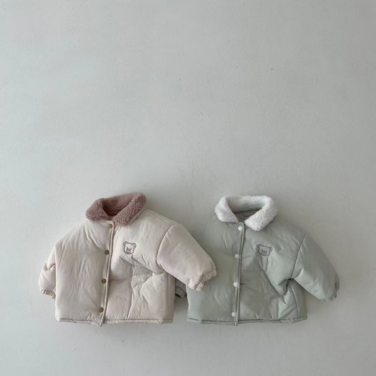 Baby's new winter cotton-padded jacket, boys' velvet jacket, girl's thickened one-piece velvet cotton jacket, warm padded jacket