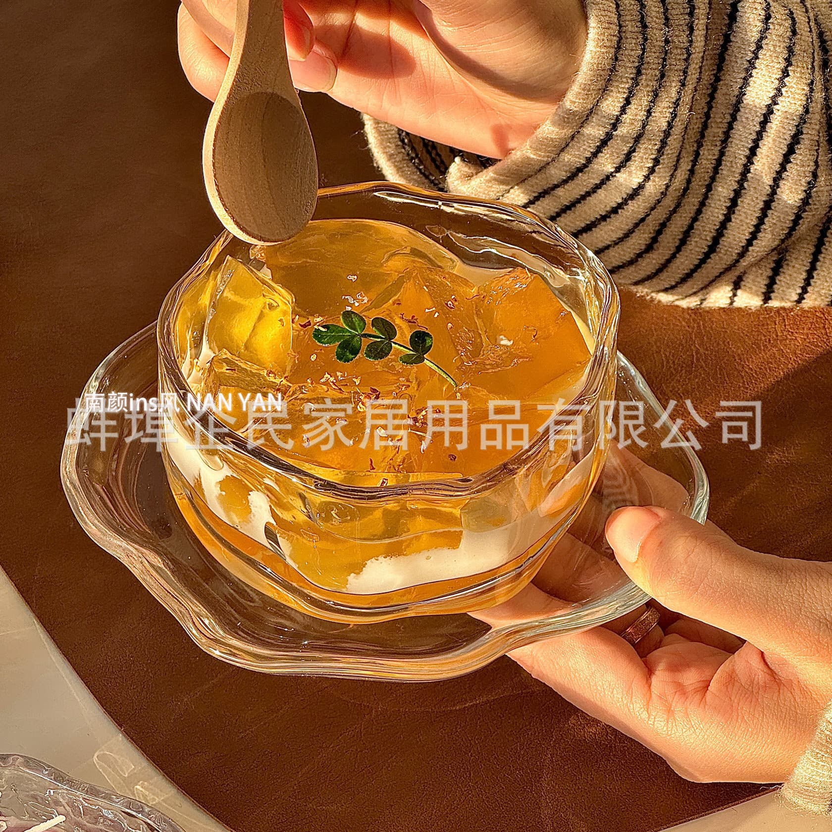 Ins-style Light Luxury Glass Dessert Bowl Bird's Nest Bowl Irregular Cloud Plate Glass Cup and Saucer Set Plate Salad Bowl