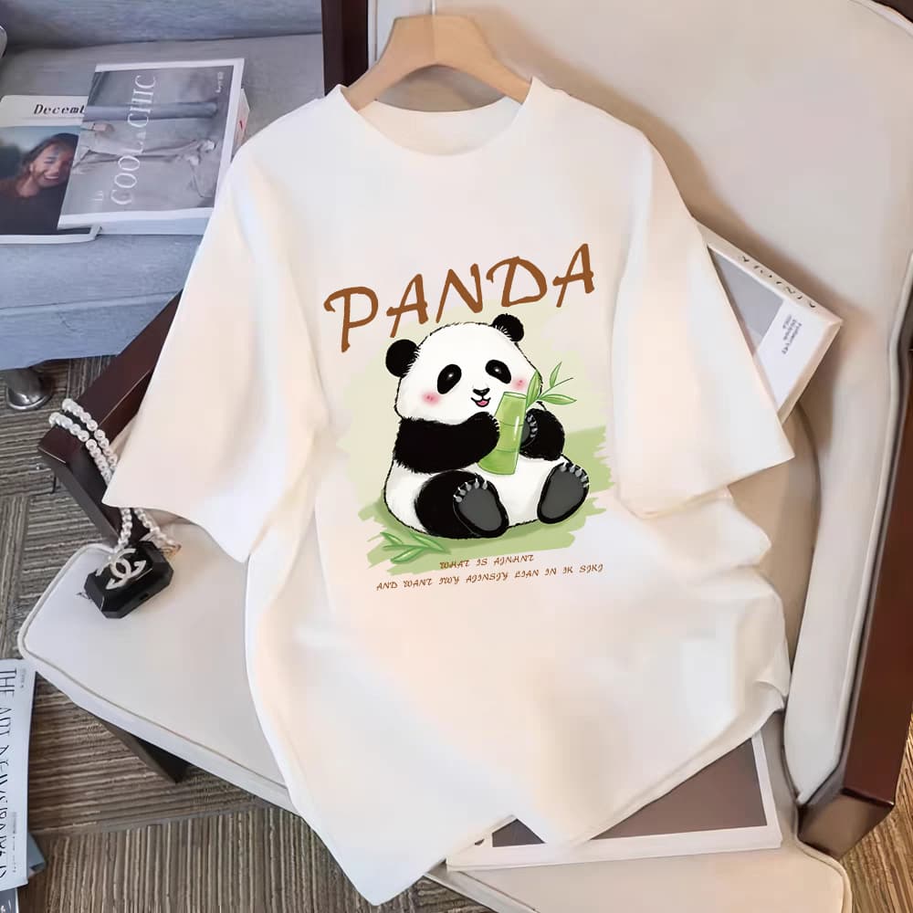Panda T-shirts, short-sleeved T-shirts, anime-themed clothing, men's and women's printed crew neck combed cotton parent-child outfits, summer.