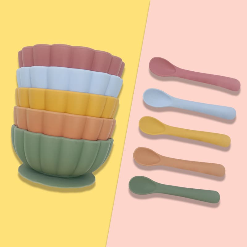 Cross-border silicone food supplement bowl silicone spoon kindergarten eating training tableware anti-fall children's suction cup bowl training spoon