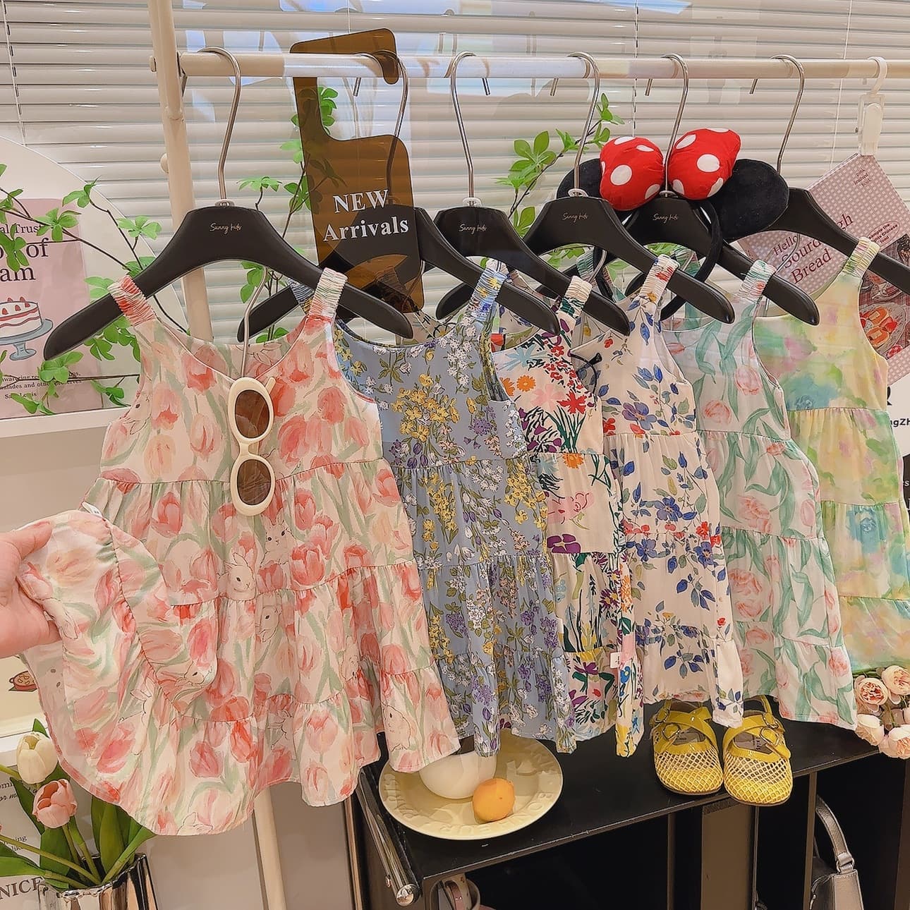 Girls' Camisole Floral Dress 2025 New Baby Summer Camisole Dress Kids Fashion Floral Little Dress Trendy
