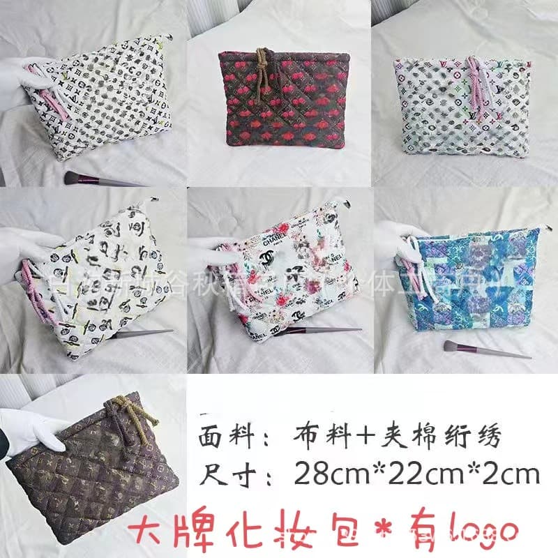 Trendy Wholesale Brand-Style Unisex Daily Lightweight Toiletry Bag, Casual Travel Cosmetic Organizer