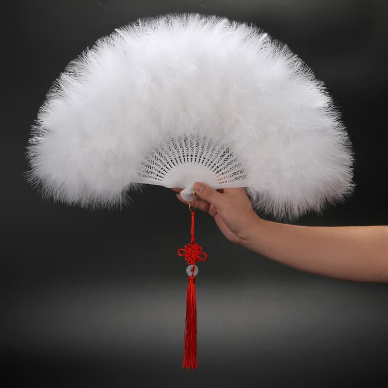 Feather fan cross-border e-commerce Amazon direct sales fashion catwalk fan Hanfu photo prop fan fur folding fan