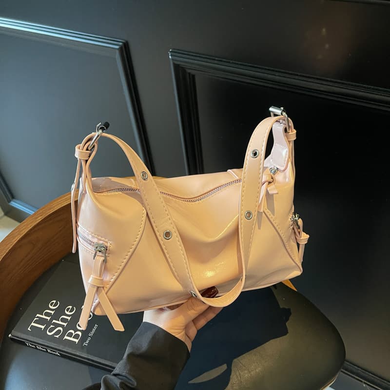 Simple and Versatile Pillow Bag 2025 New Korean Style Fashion Casual Shoulder Bag Premium Work Commute Underarm Bag