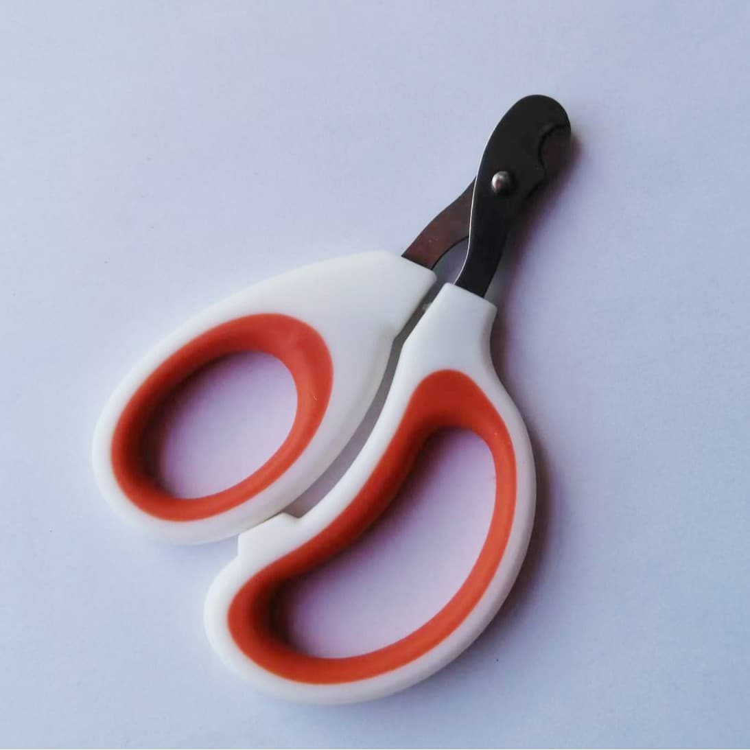 Round Hole Blood-Proof Nail Clippers for Cats, Small Blind Nail Clippers, Stainless Steel Pet Nail Clippers, Cat Nail Clippers Manufacturer Cat Nail Clippers