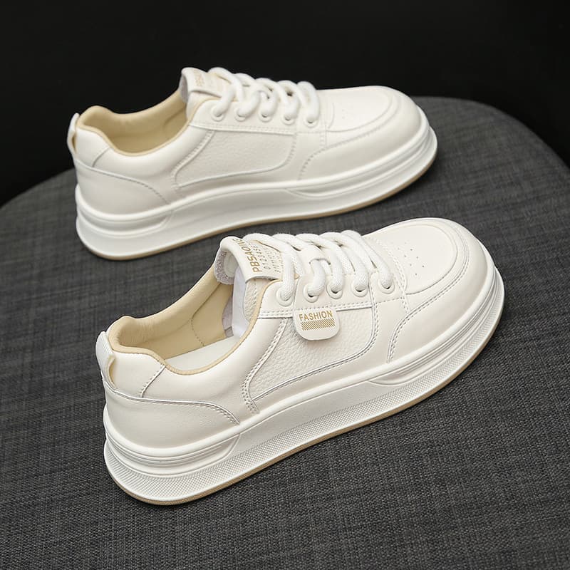White Sneakers Women 2025 Spring New Casual Low Top Board Shoes Lightweight Sports Shoes Women