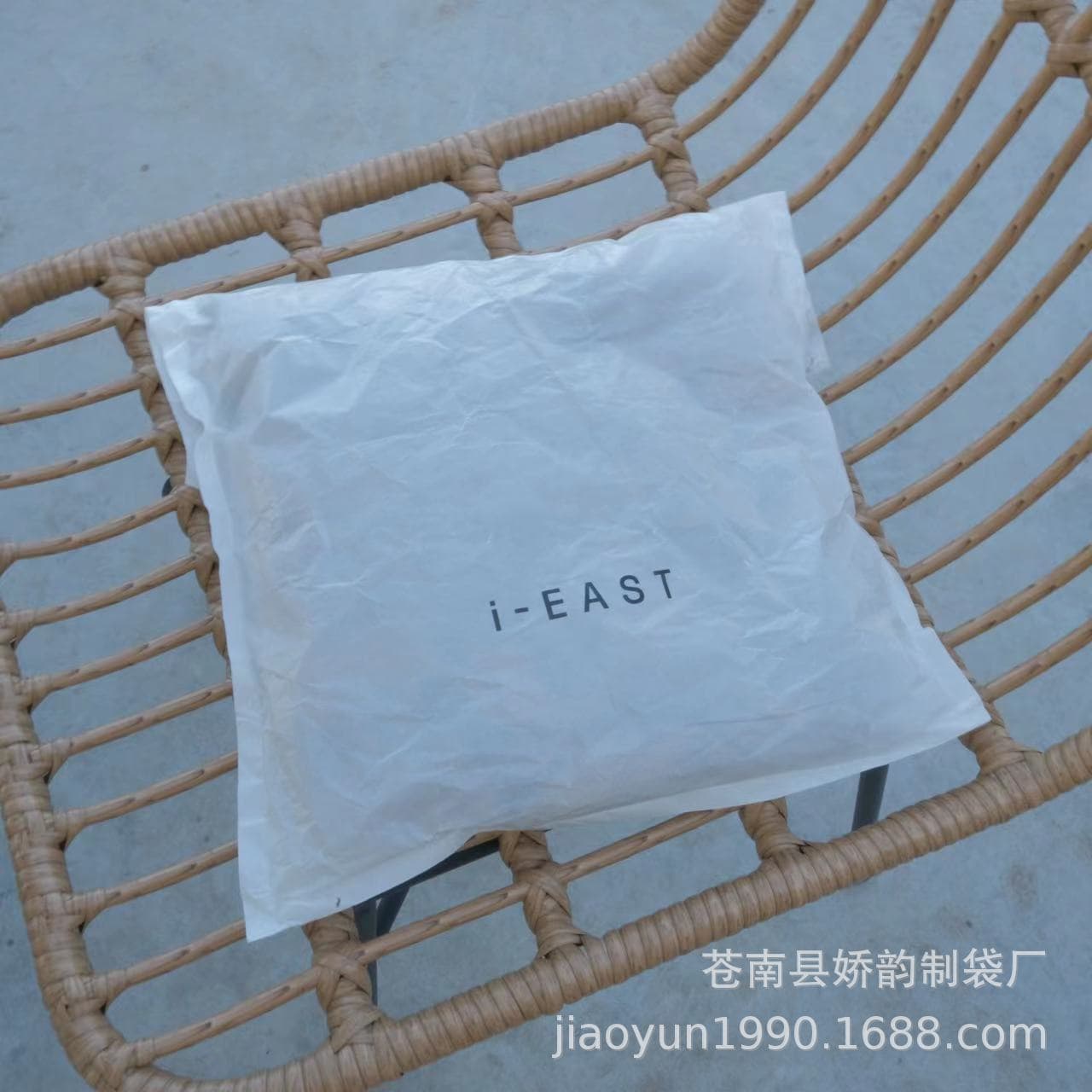 In Stock New Wax Paper Clothing Packaging Self-Adhesive Paper Bag Waterproof Moisture-Proof Recyclable Inner Bag Kraft Paper