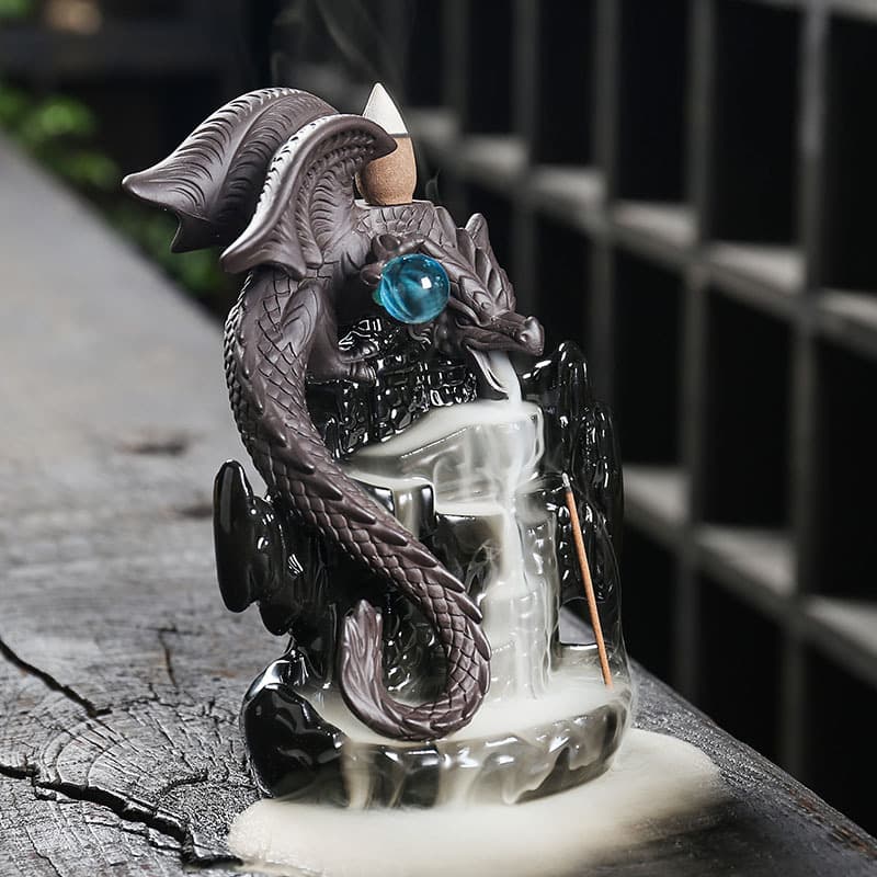 Cross-border Purple Sand Ceramic Backflow Sandalwood Incense Burner Home Decoration Creative European and American Winged Dragon Backflow Incense Burner Craft Ornament