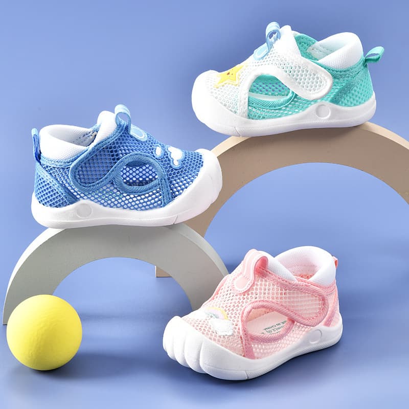 Baby Sandals for Girls, Summer Walking Shoes for Children Aged 0-1-2-3 Years, Boys' Non-Slip Soft-Soled Mesh Shoes, Toddler Foot Protection Cartoon