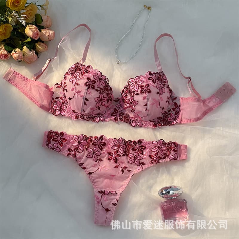 Best-Selling Sexy Padded Push-Up Bra with Underwire, Embroidered Floral Lace Bra Set 24031