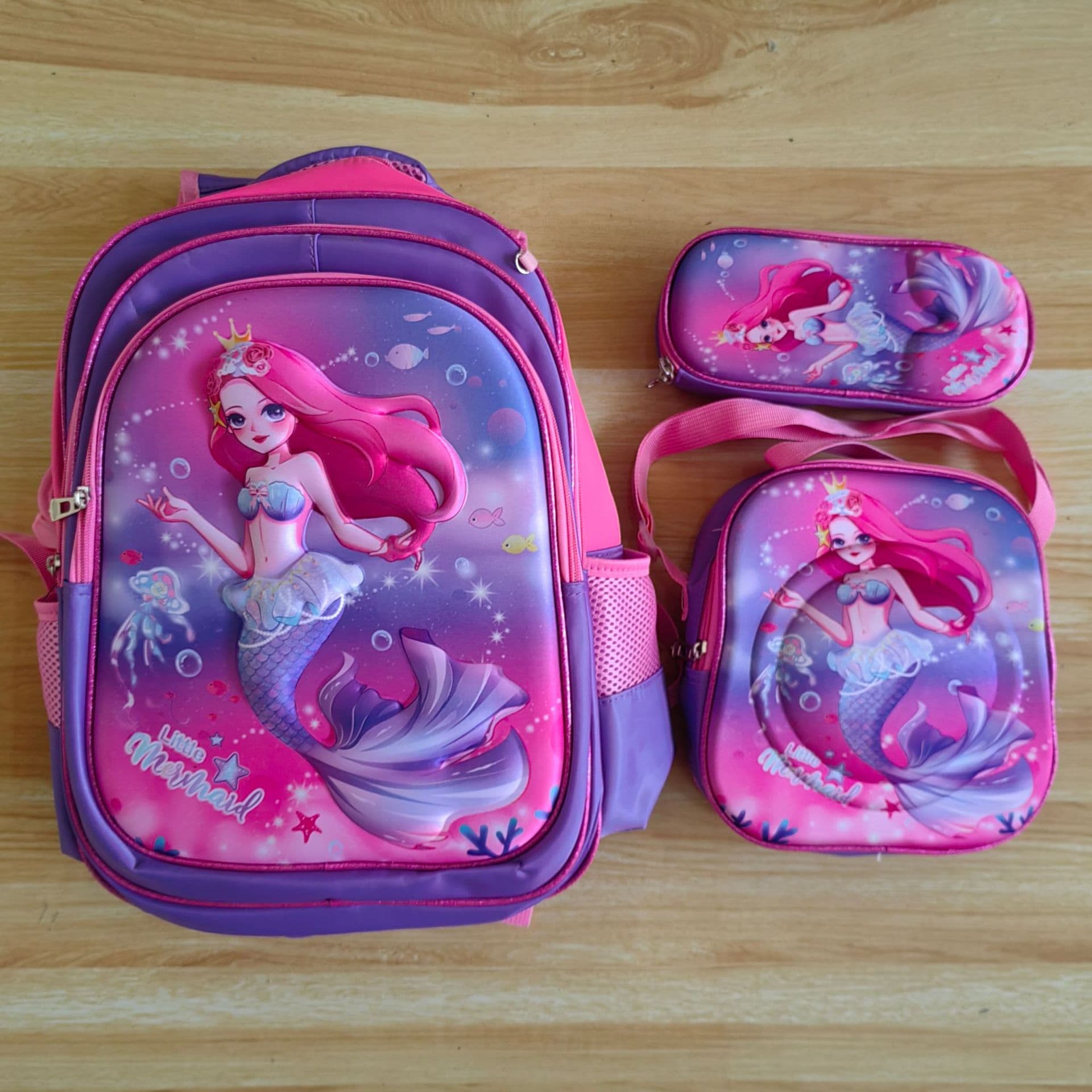 New 3-Piece Set School Backpack for Girls, Lightweight and Ergonomic Kids Cute Cartoon Shoulder Bag with Insulated Lunch Bag and Pencil Case