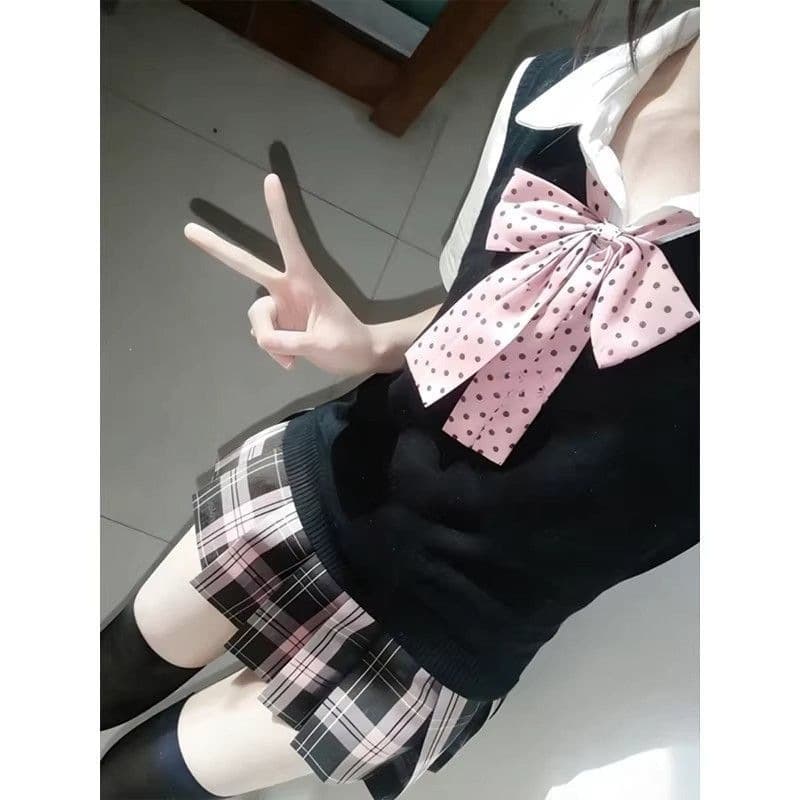 JK Uniform Knitted College Shirt Black Vest Vest Sweater Plaid Skirt Suit Girls' Trendy 0008A042