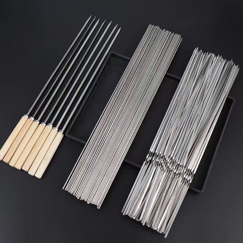 Stainless Steel BBQ Skewers with Wood Handle, Round and Flat Skewers for Lamb, BBQ Needles, Grilling Sticks Wholesale