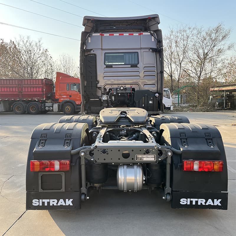 Sinotruk Shandeka tractor unit for sale, 6x4 cargo transport unit, 380 horsepower tractor truck.