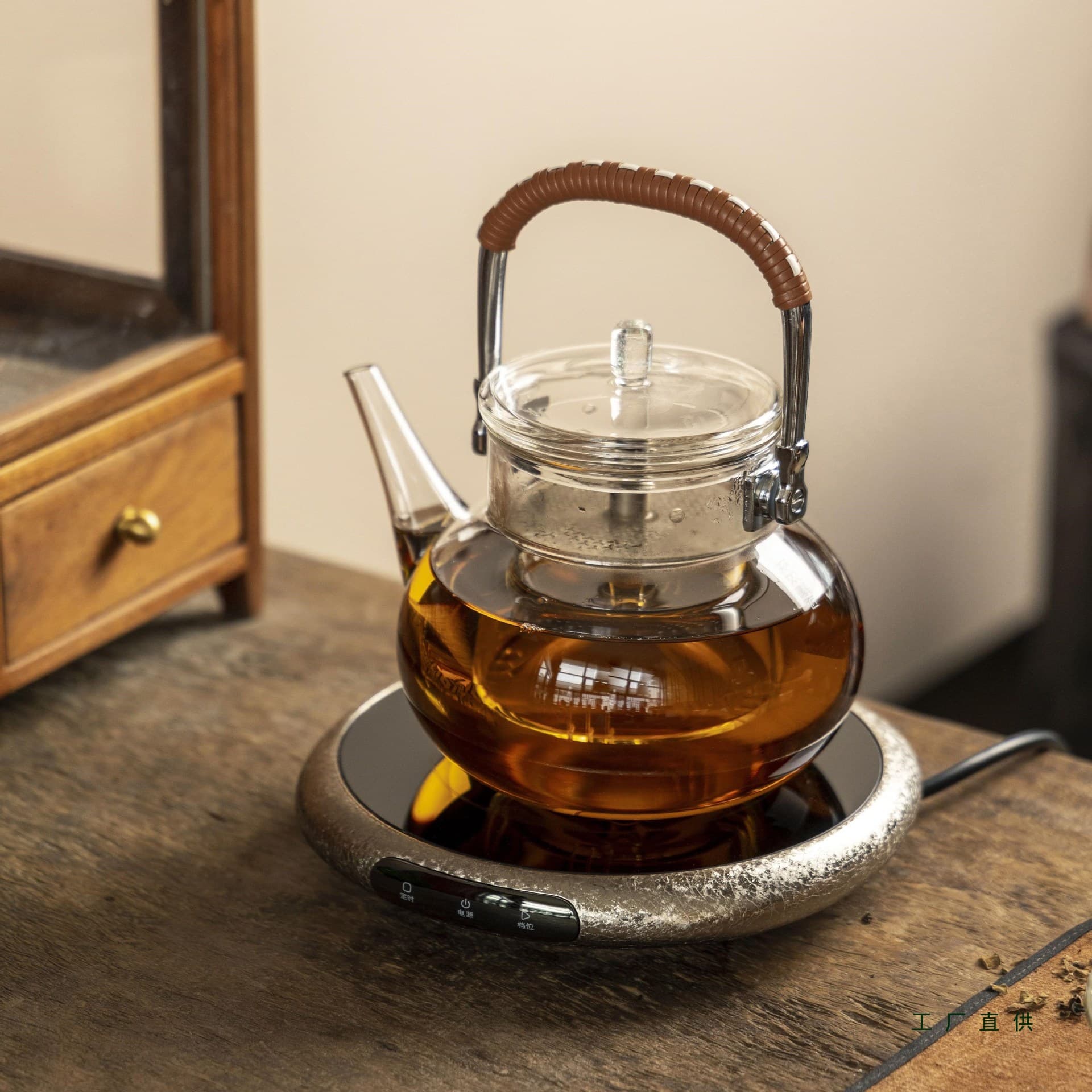 1000W Silver Electric Ceramic Tea Maker with Large Glass Teapot, Compact Home Brewing System