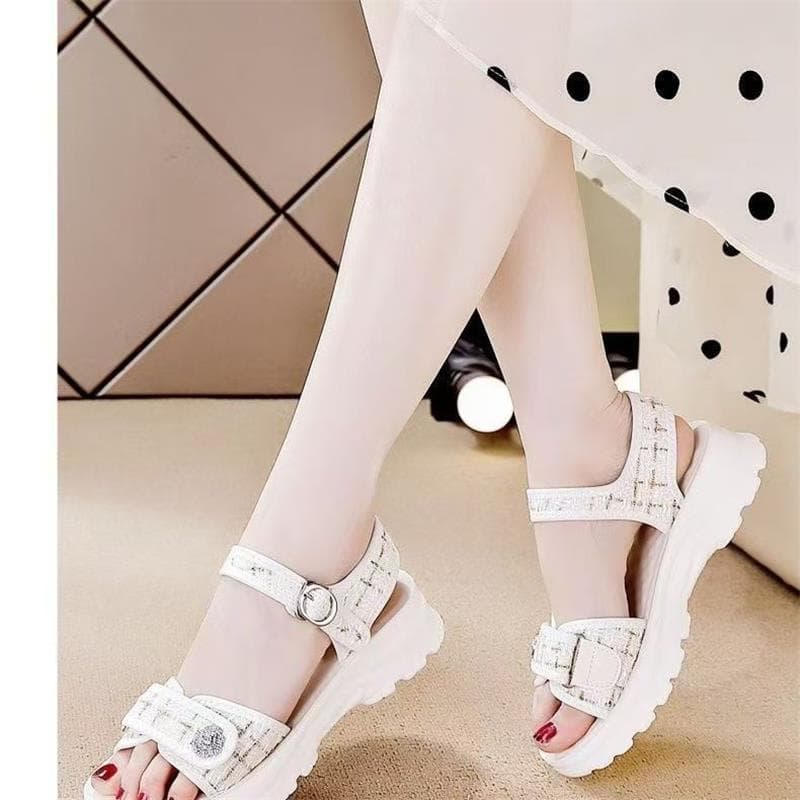 Sports Sandals Women's 2026 Summer New Hot Style Platform Sole Shoes Thick Sole Flat Sole Fashionable Student Internet Celebrity Beach Shoes