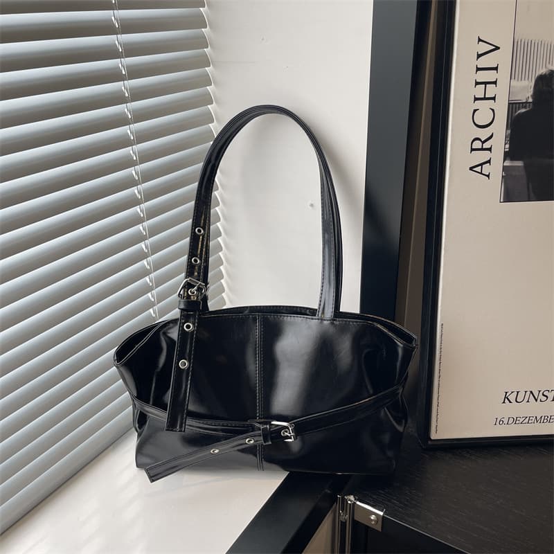 Korean-Style Premium Minimalist Commuter Tote Bag 2025 New Personalized Fashion Large Capacity Handbag Shoulder Bag