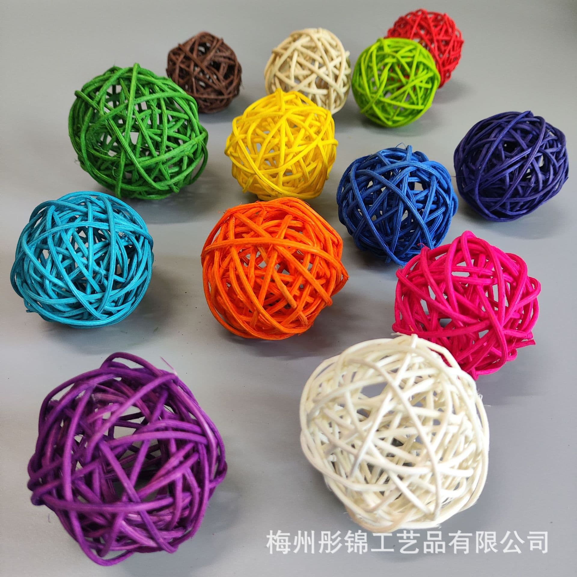 Manufacturer Supply 3/4/5 Centimeter Colored Vine Ball for Light Strings Kindergarten Vine Ball Decorative Ball Corridor Hanging Ball