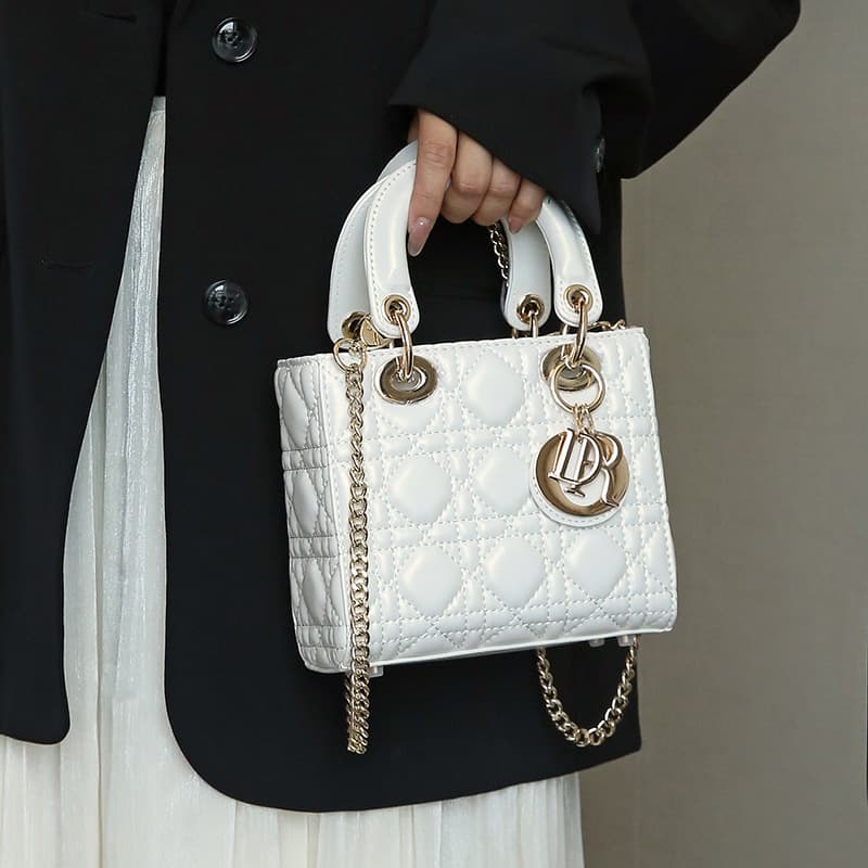 Genuine Sheep Leather Lady Dior Bag 2026 New Fashion Versatile Shoulder Crossbody Chain Bag Premium Handbag