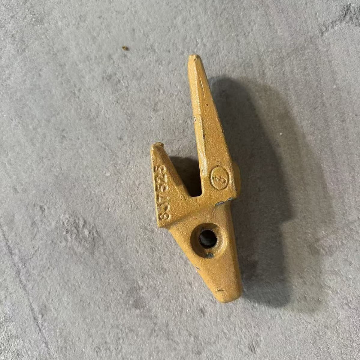 8J7525 Tooth Holder E305 Bevel Tooth Holder 1U3202 Tooth Holder Opening 15 20 25MM Tooth Holder Straight Bevel