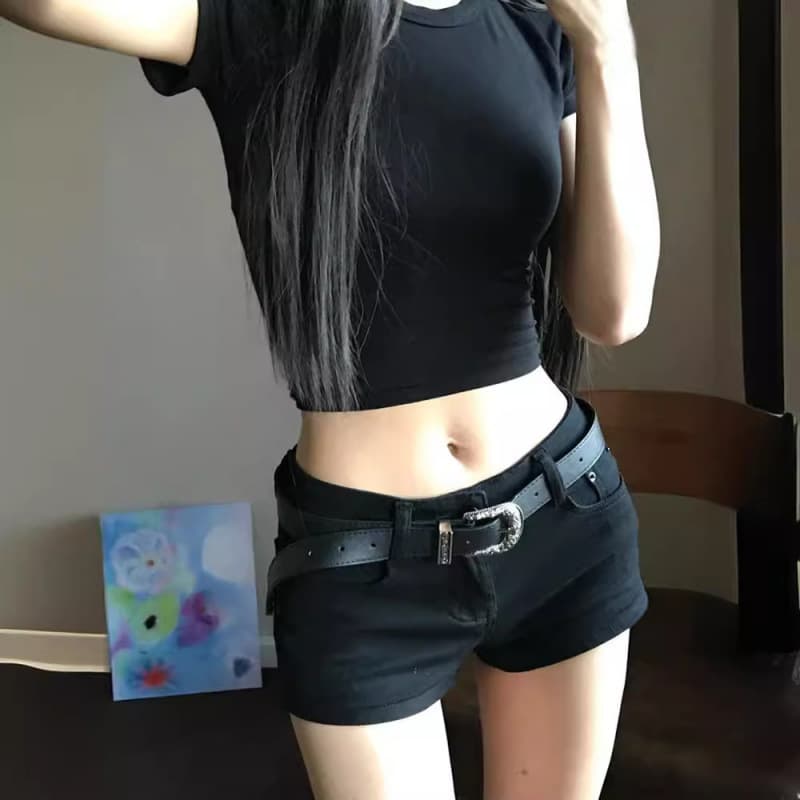 Black low-waist denim super shorts for women summer hip-covering light subculture hot pants American hot girls elastic pants wholesale