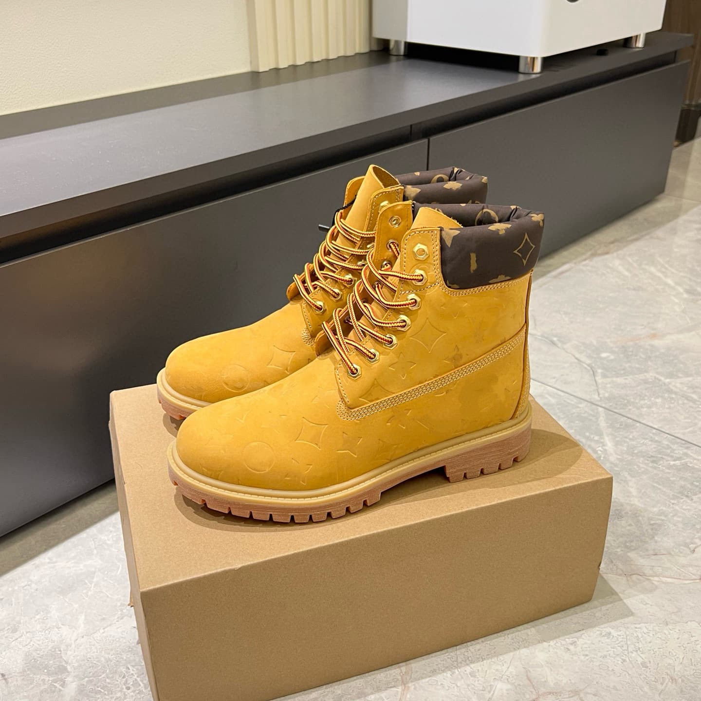 Timberland Yellow Boot European Station Foreign Trade Martin Boots Outdoor Men's Waterproof Large Size Yellow Boots Short Tube Work Boots