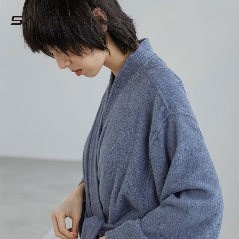 Sanli Towels Hotel Bathrobes Pure Cotton Thickened Cut Fleece Towel Material Hotel Sleeping Robes Adult Bathrobes Embroidered Logo OEM