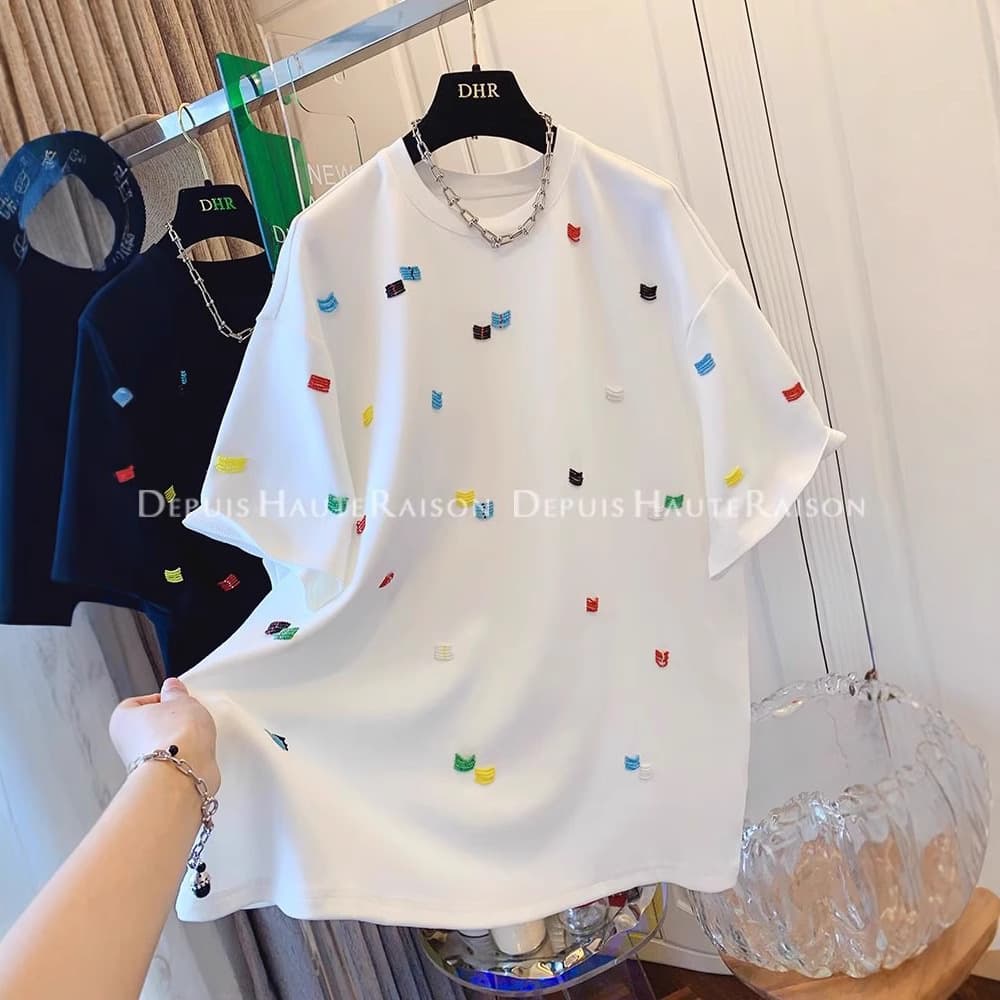 Summer women's right shoulder short-sleeved T-shirt women's unique Korean embroidered top niche design loose large size women's T