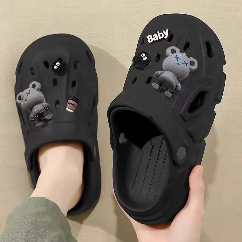 Women's Flip-Flops Summer Outdoor Wear 2024 Anti-Slip and Odor-Resistant Trendy Student Closed-Toe Sandals Unisex Perforated Sandals for Women