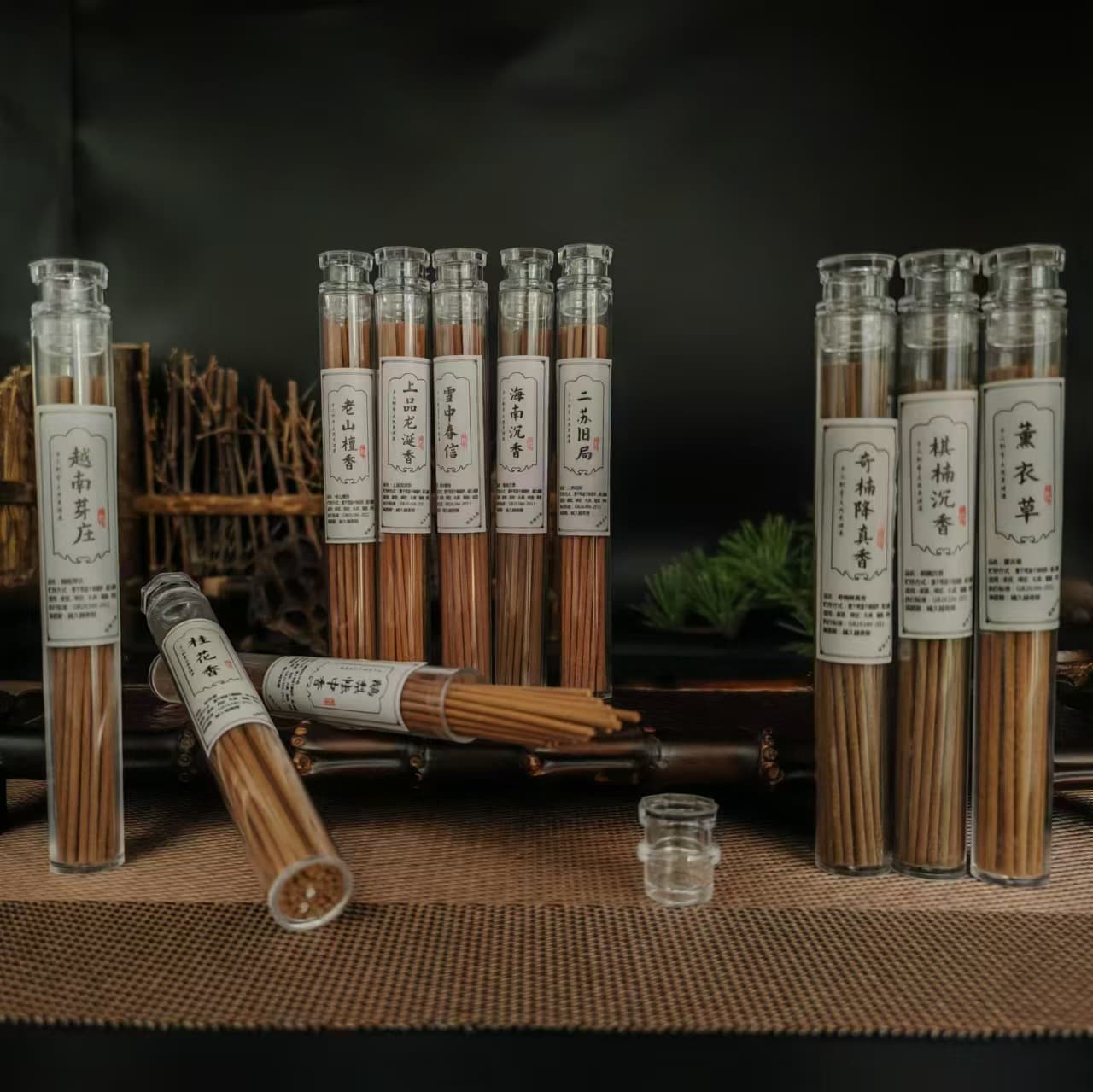 Popular TikTok product: 10.5cm sandalwood incense sticks, pear-shaped incense, suitable for tents, Laoshan Nha Trang agarwood incense sticks, for indoor aromatherapy, wholesale.